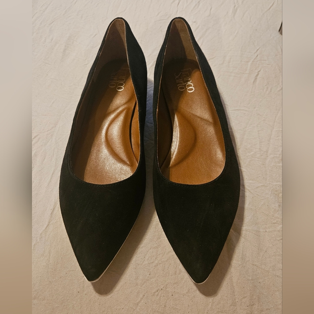 Franco Sarto womens flats Pointy toe suede 8